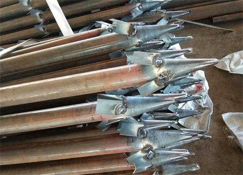 新民管棚钢花管